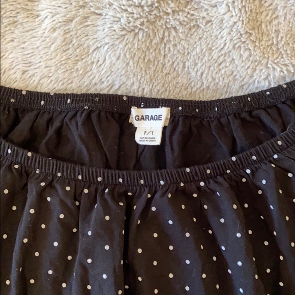 Off the shoulder Garage top - Picture 2 of 2